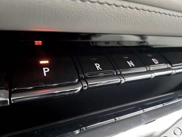 New 2026 Lincoln Aviator 2WD image 14