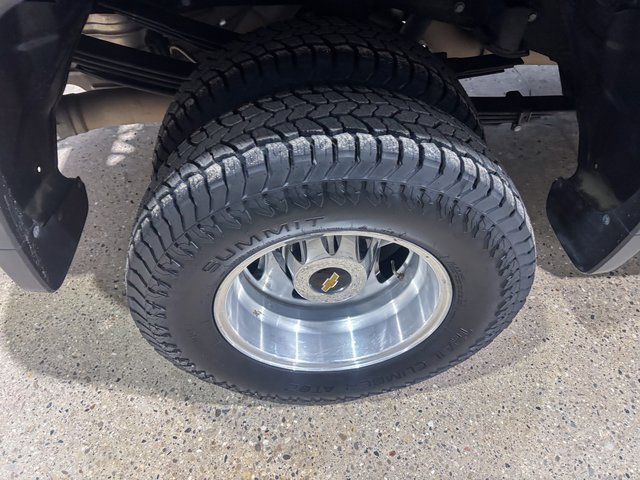 Used 2021 Chevrolet Silverado 3500 High Country image 10