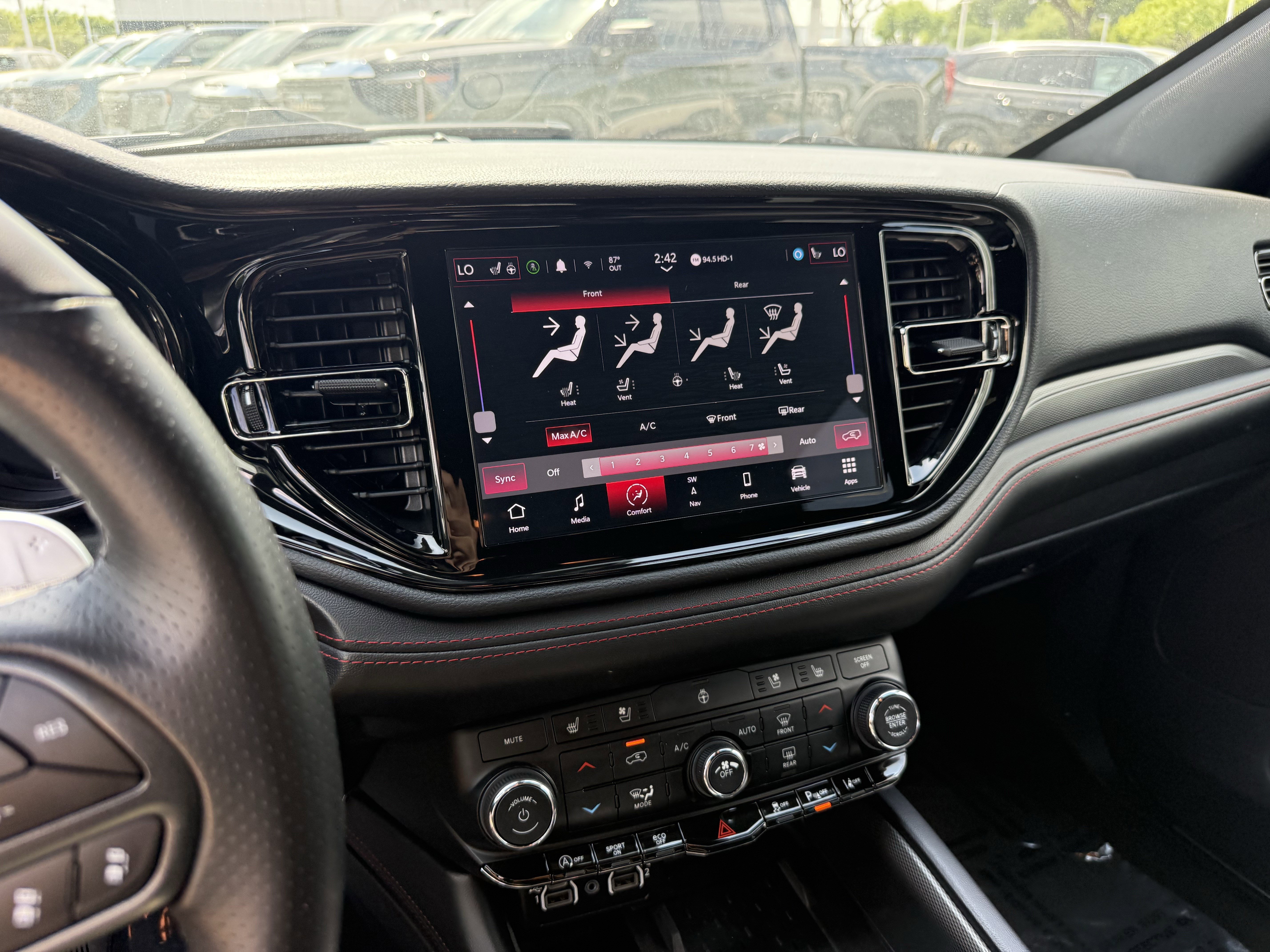 Used 2025 Dodge Durango GT image 19