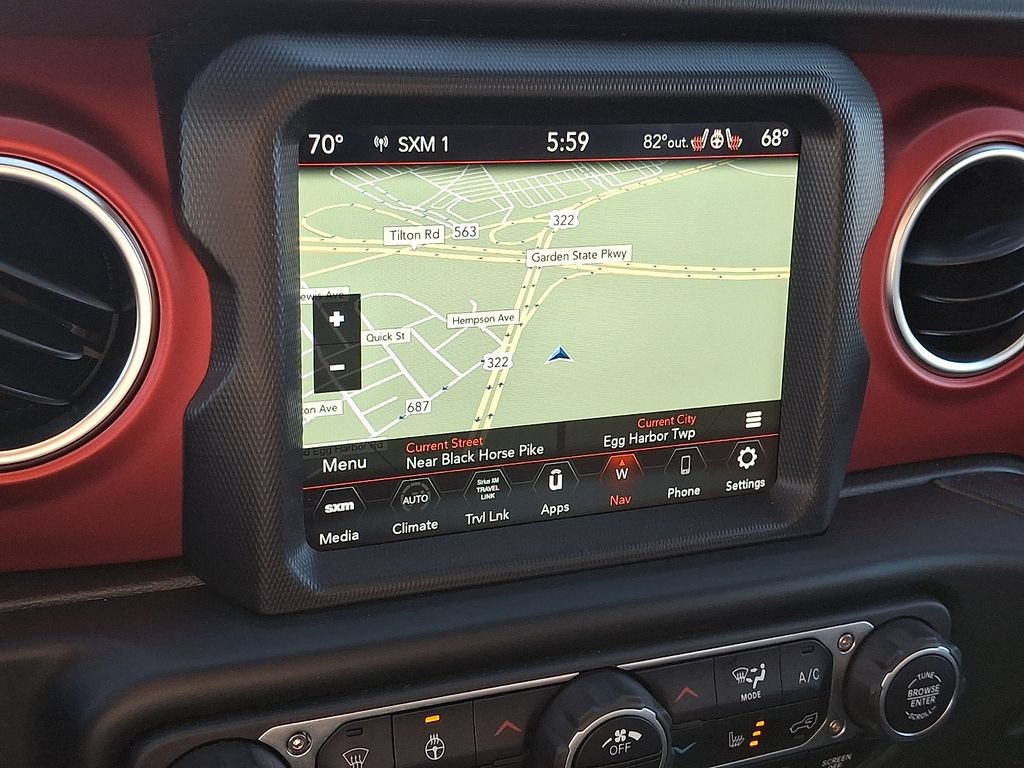 Used 2021 Jeep Wrangler Unlimited Rubicon AWD/4WD image 16