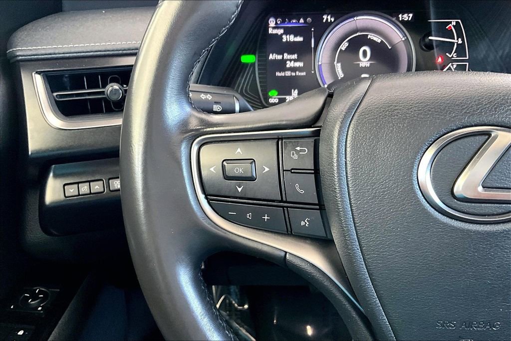 Used 2024 Lexus UX 250h FWD image 11