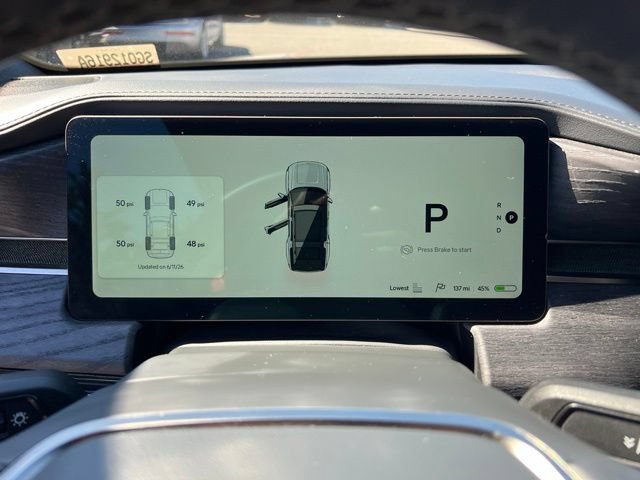Used 2024 Rivian R1S Adventure AWD/4WD image 18