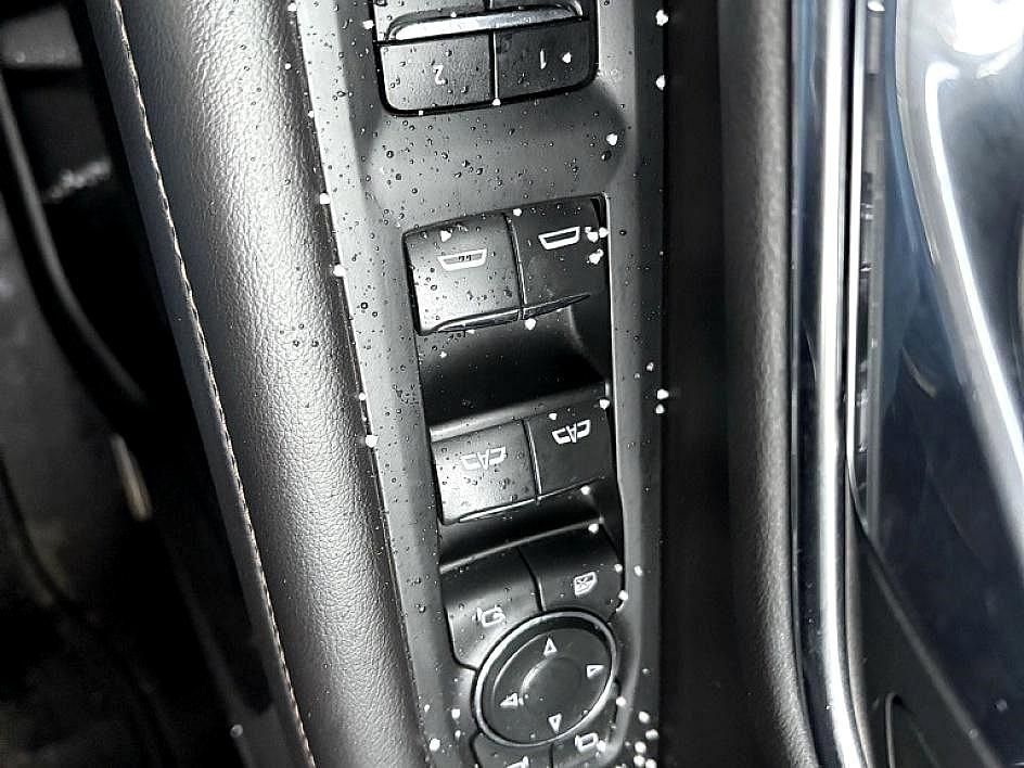 Used 2021 Chevrolet Suburban High Country w/ Max Trailering Package image 10