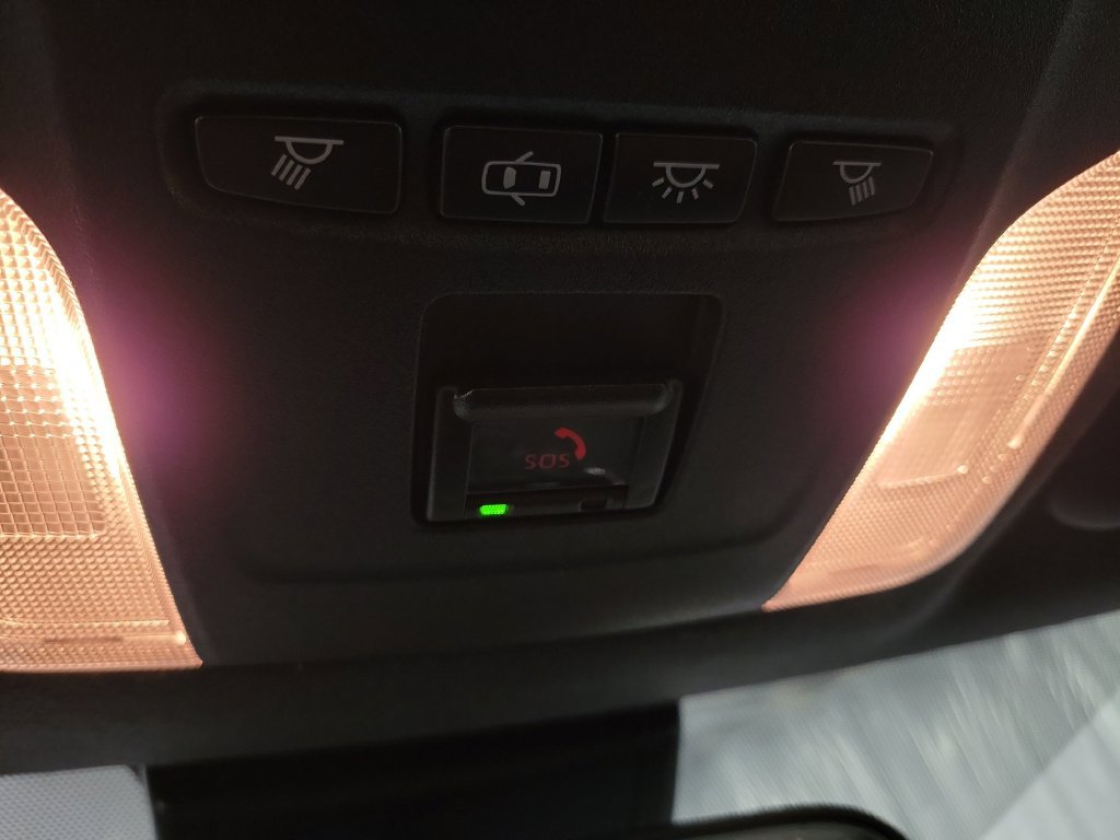 Used 2021 Toyota Corolla SE w/ Carpet Mat Package (TMS) FWD image 21