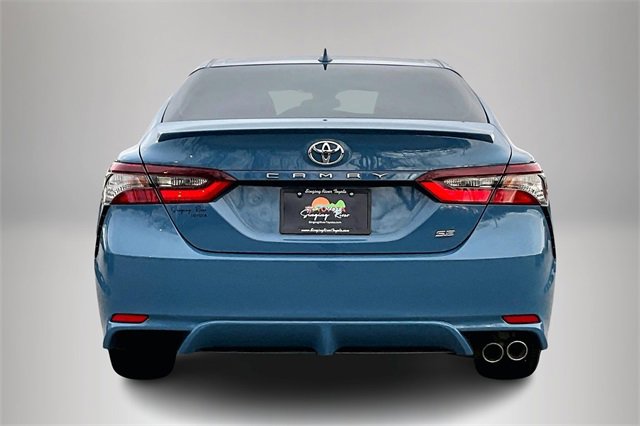 Used 2023 Toyota Camry SE image 6