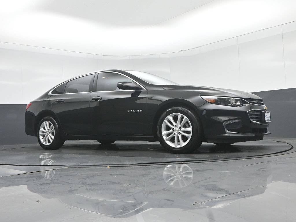 Used 2017 Chevrolet Malibu LT FWD image 50