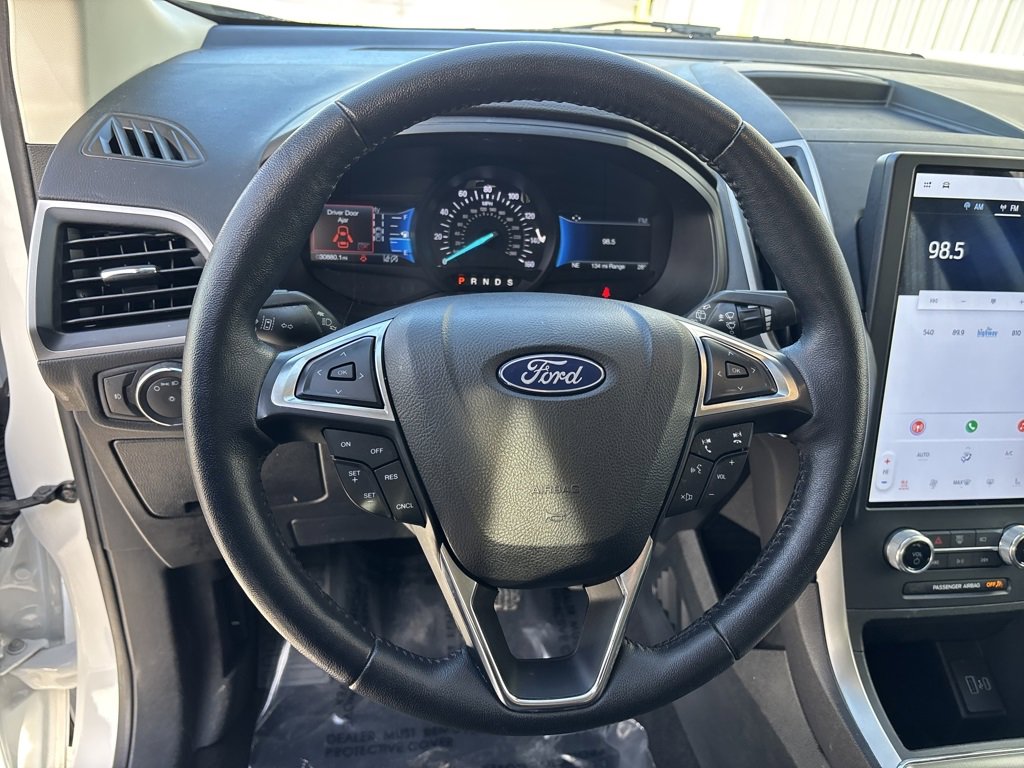 Used 2022 Ford Edge SEL w/ Convenience Package image 15