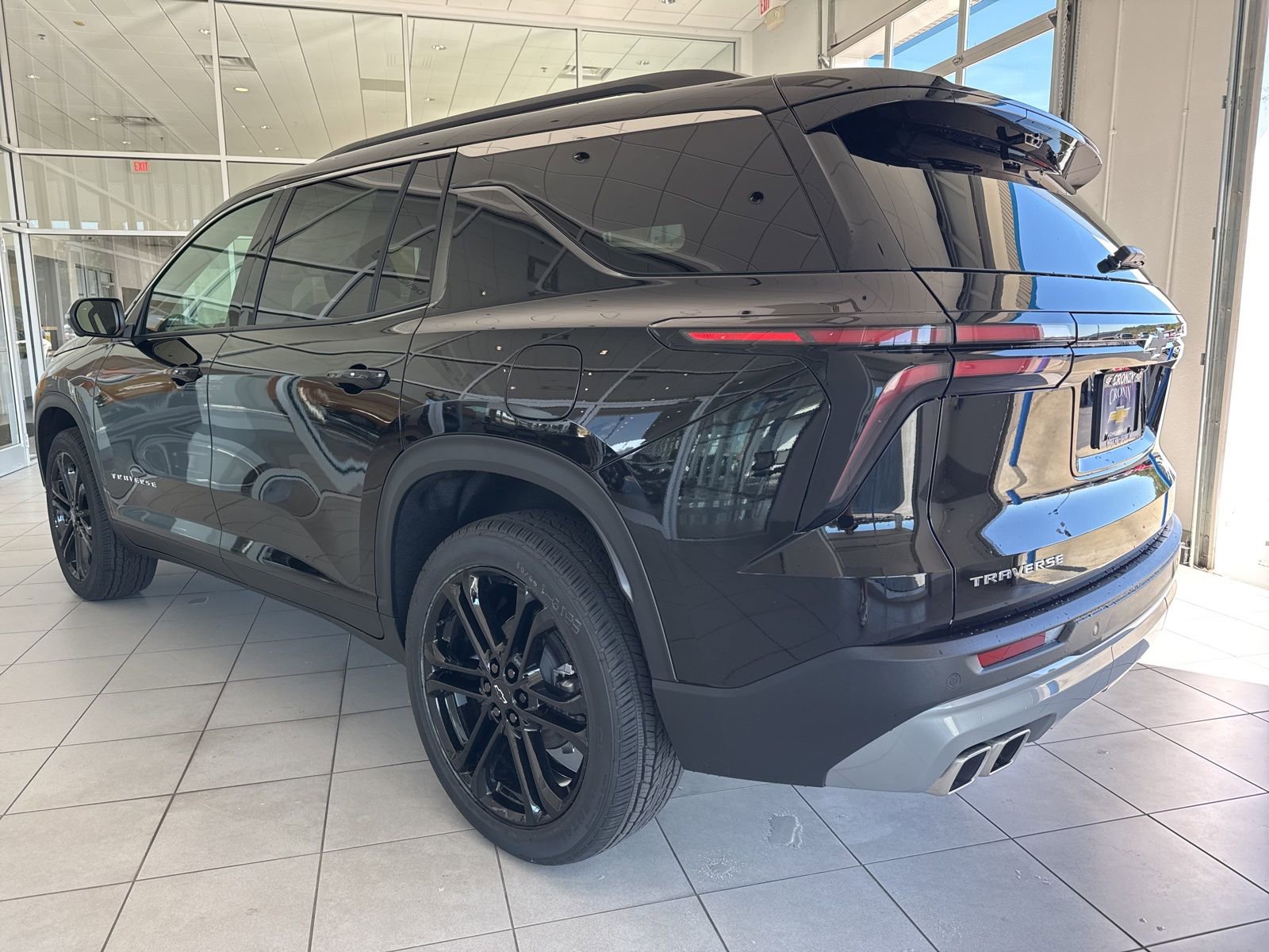 New 2026 Chevrolet Traverse LT w/ Driver Confidence Package image 6