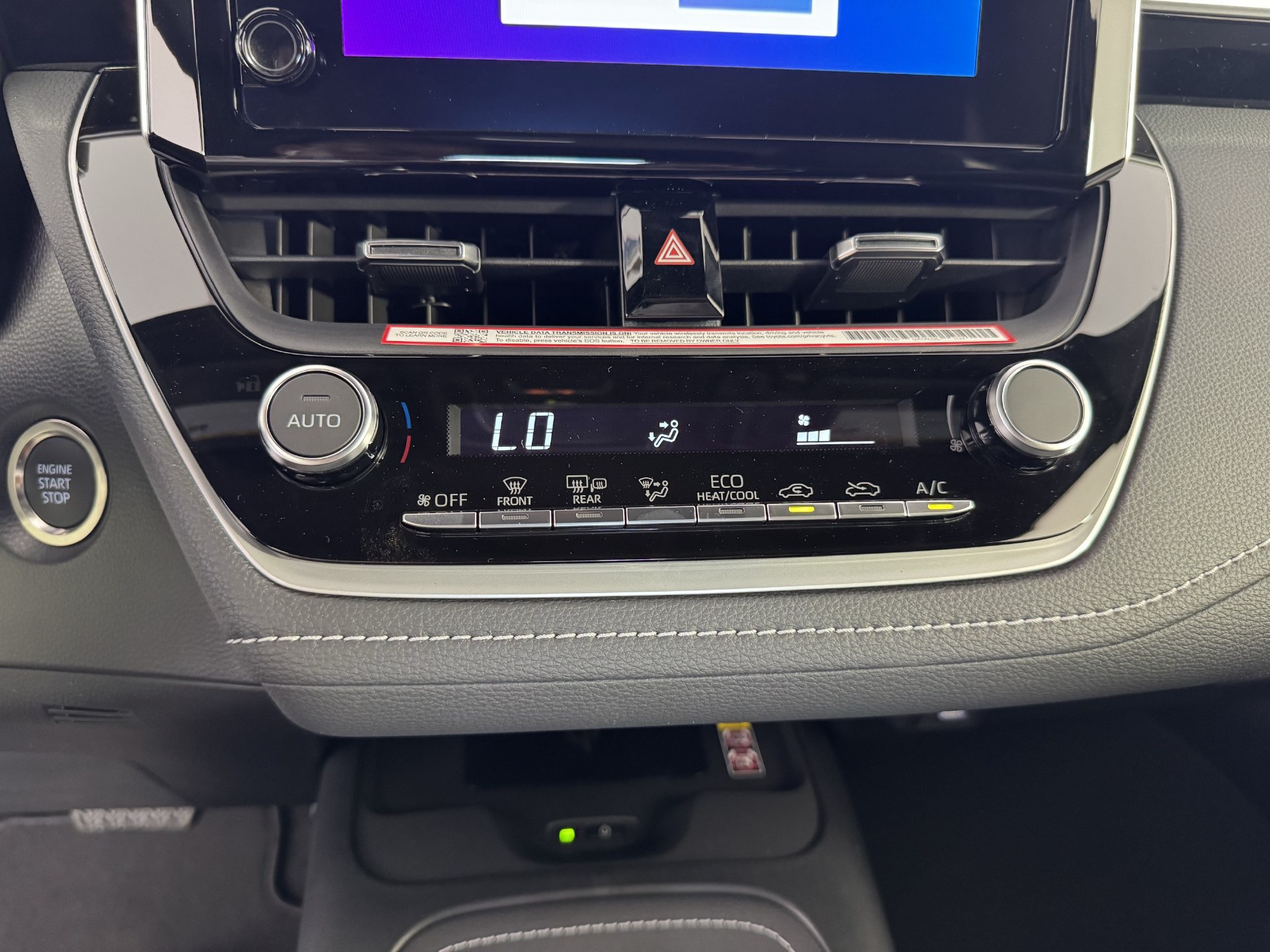 New 2027 Toyota Corolla SE FWD image 3
