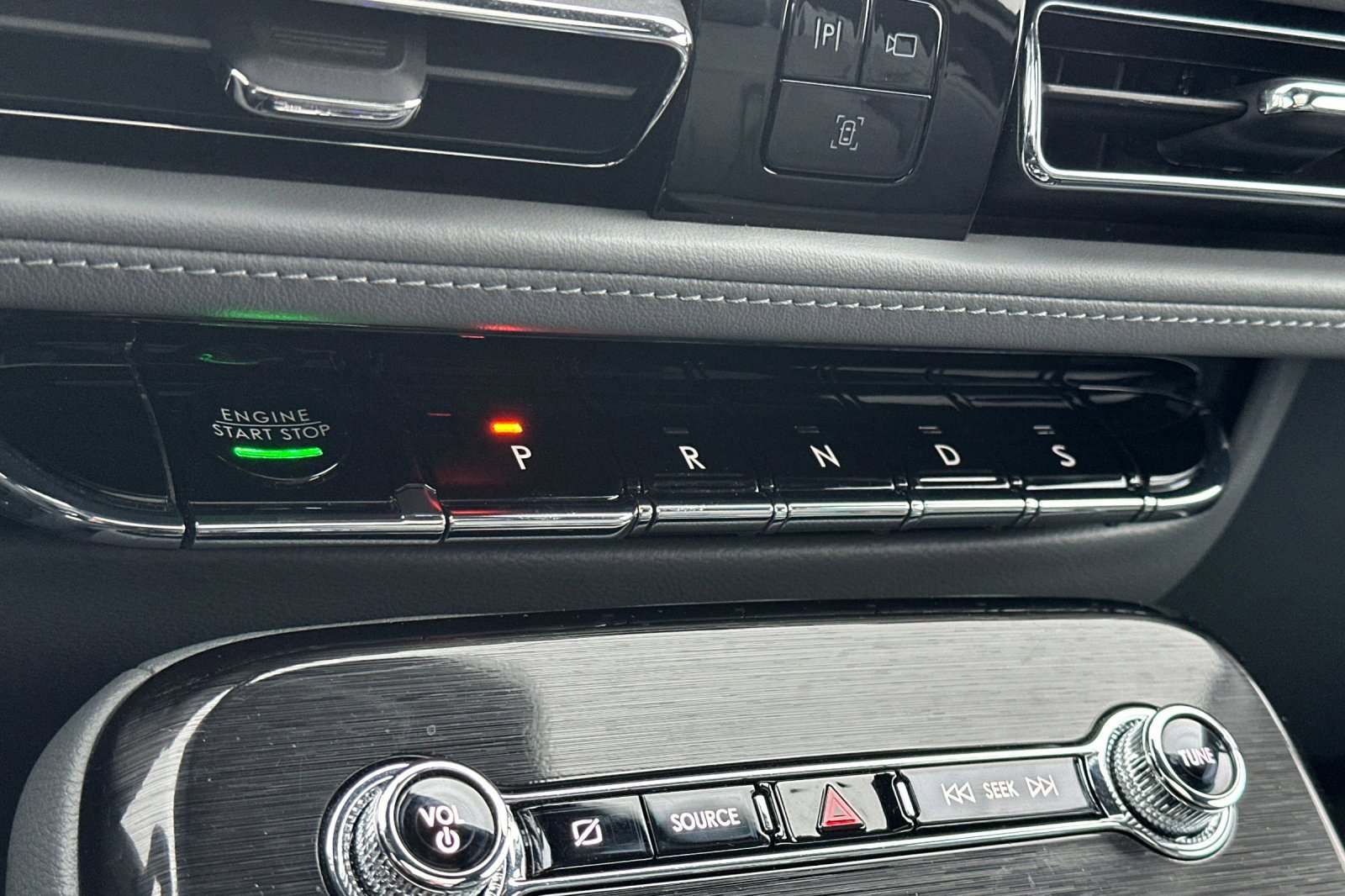 Used 2023 Lincoln Nautilus Reserve w/ Equipment Group 201A image 25