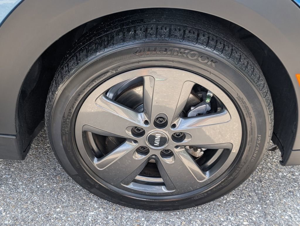 Used 2022 MINI Cooper Convertible image 17