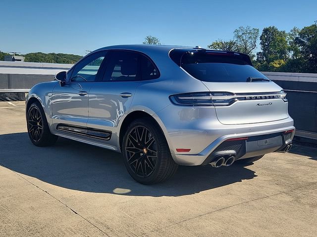New 2026 Porsche Macan GTS image 3