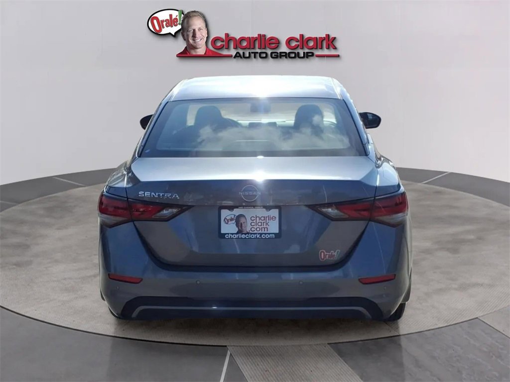 Used 2025 Nissan Sentra S image 4