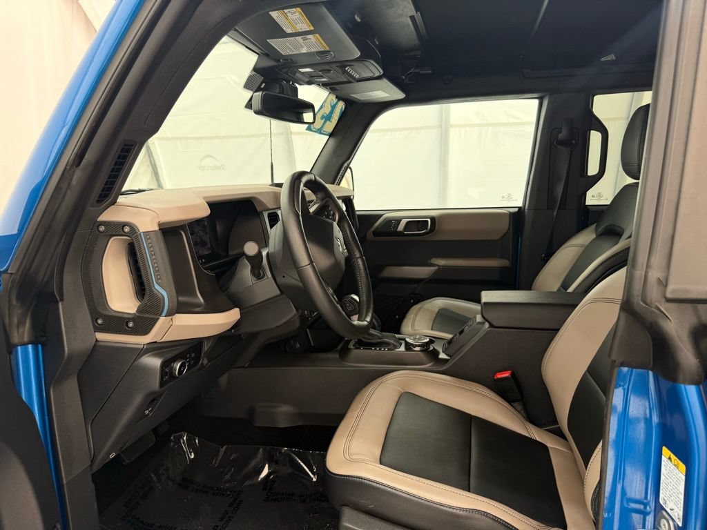 Used 2023 Ford Bronco Wildtrak AWD/4WD image 13