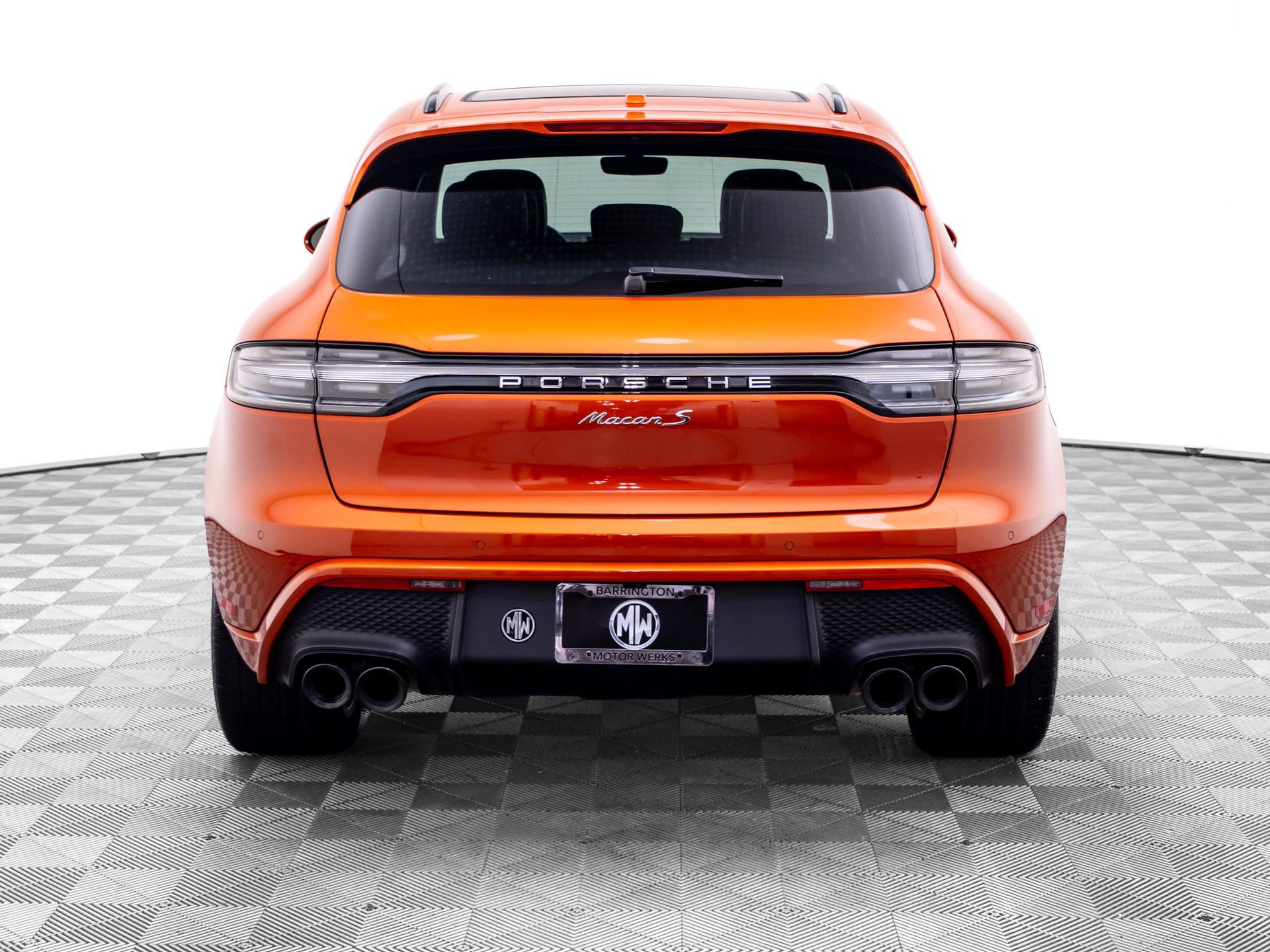 Certified 2023 Porsche Macan S AWD/4WD image 10