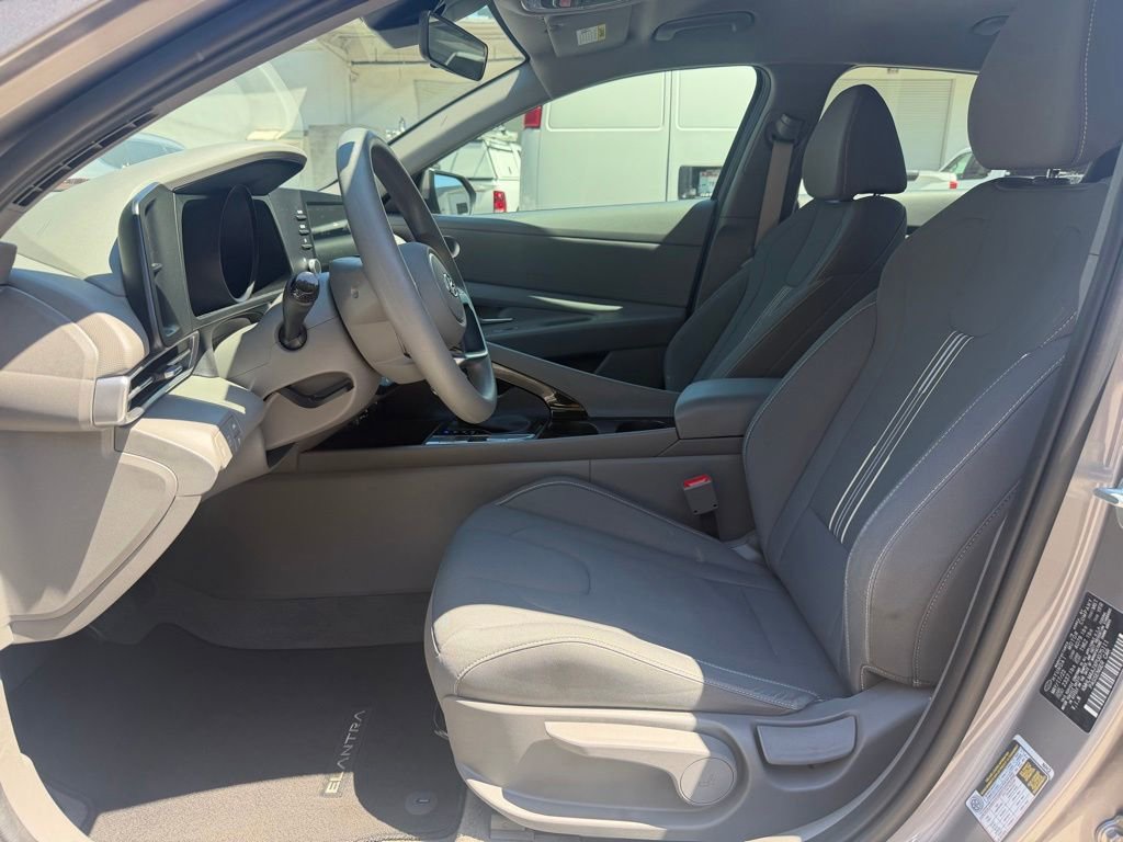 Used 2023 Hyundai Elantra Blue w/ Cargo Package FWD image 9