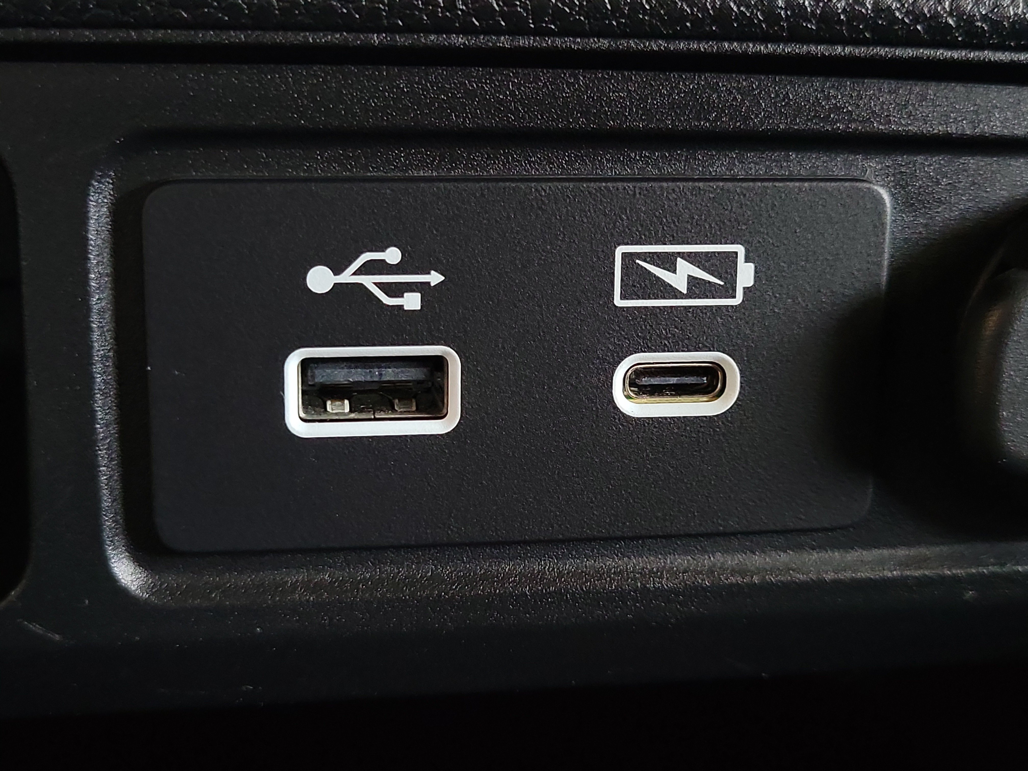 Used 2024 Honda Pilot EX-L image 29