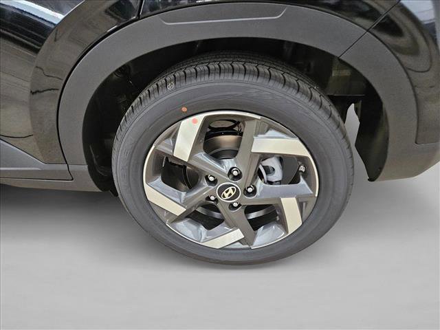 New 2026 Hyundai Venue SEL FWD image 10