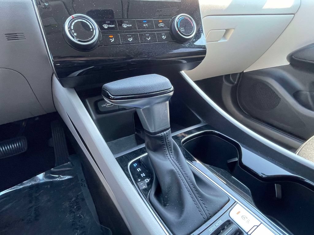 Used 2023 Hyundai Tucson SEL FWD image 32