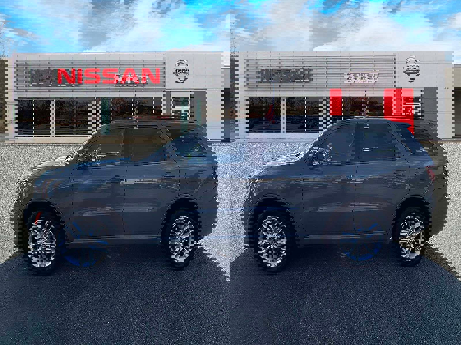 Used 2023 Dodge Durango GT image 5