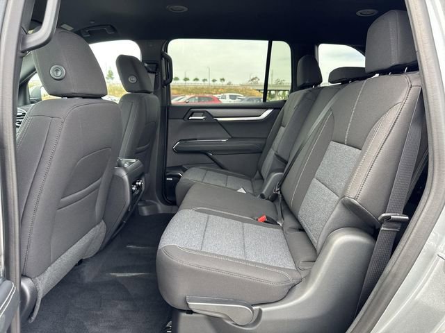 New 2026 GMC Acadia Elevation image 24