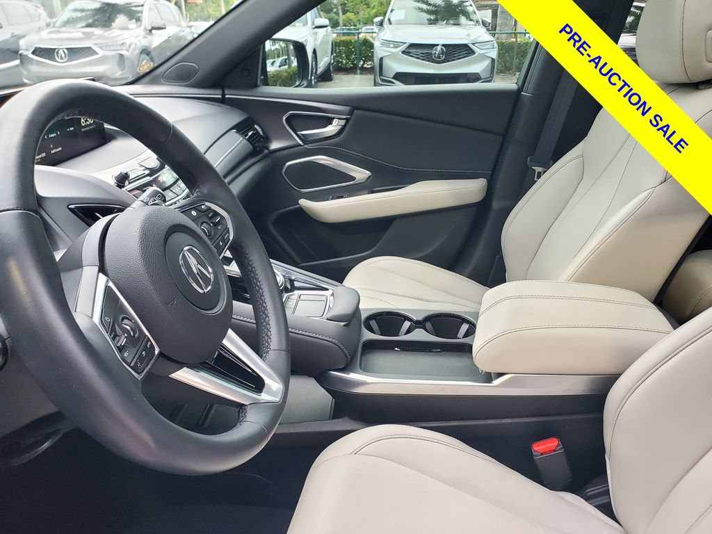 Used 2025 Acura RDX SH-AWD image 16
