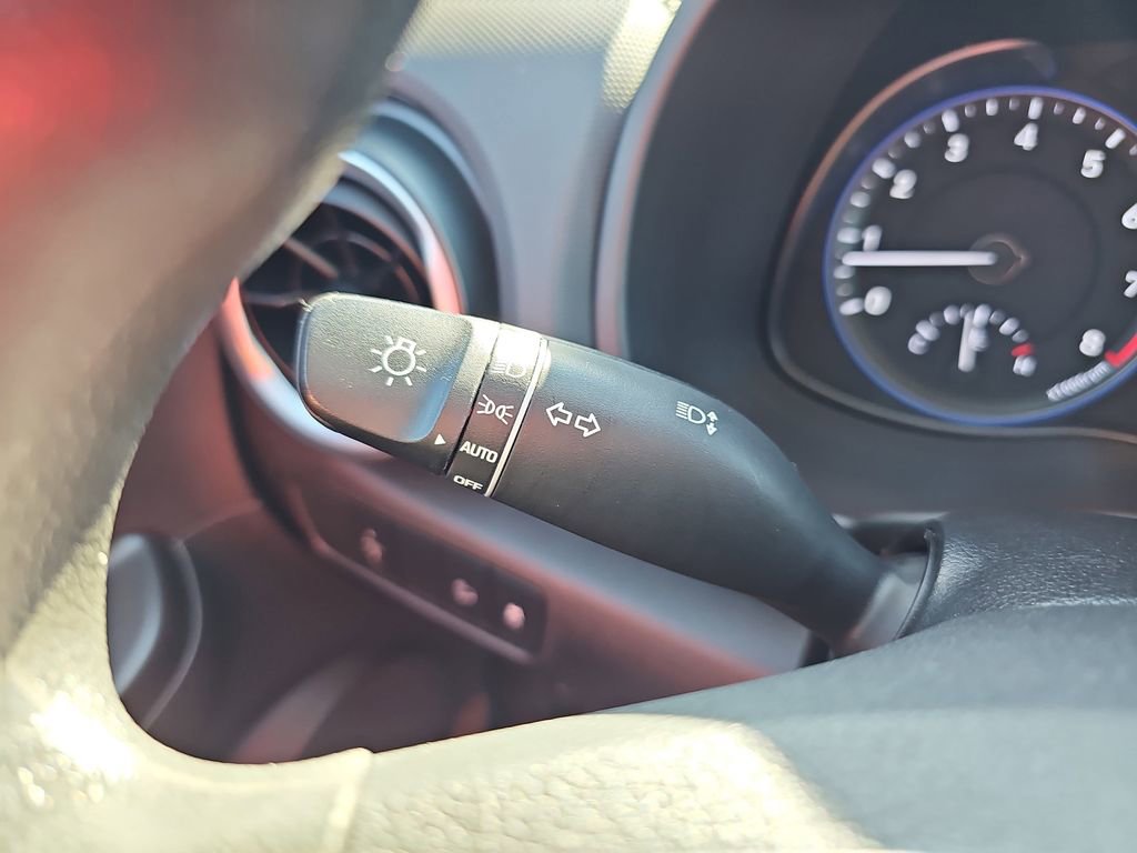 Used 2023 Hyundai Kona SEL FWD image 29