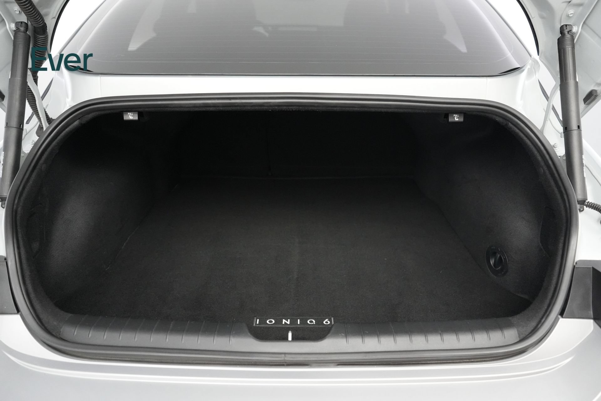 Used 2024 Hyundai Ioniq 6 SEL RWD image 7