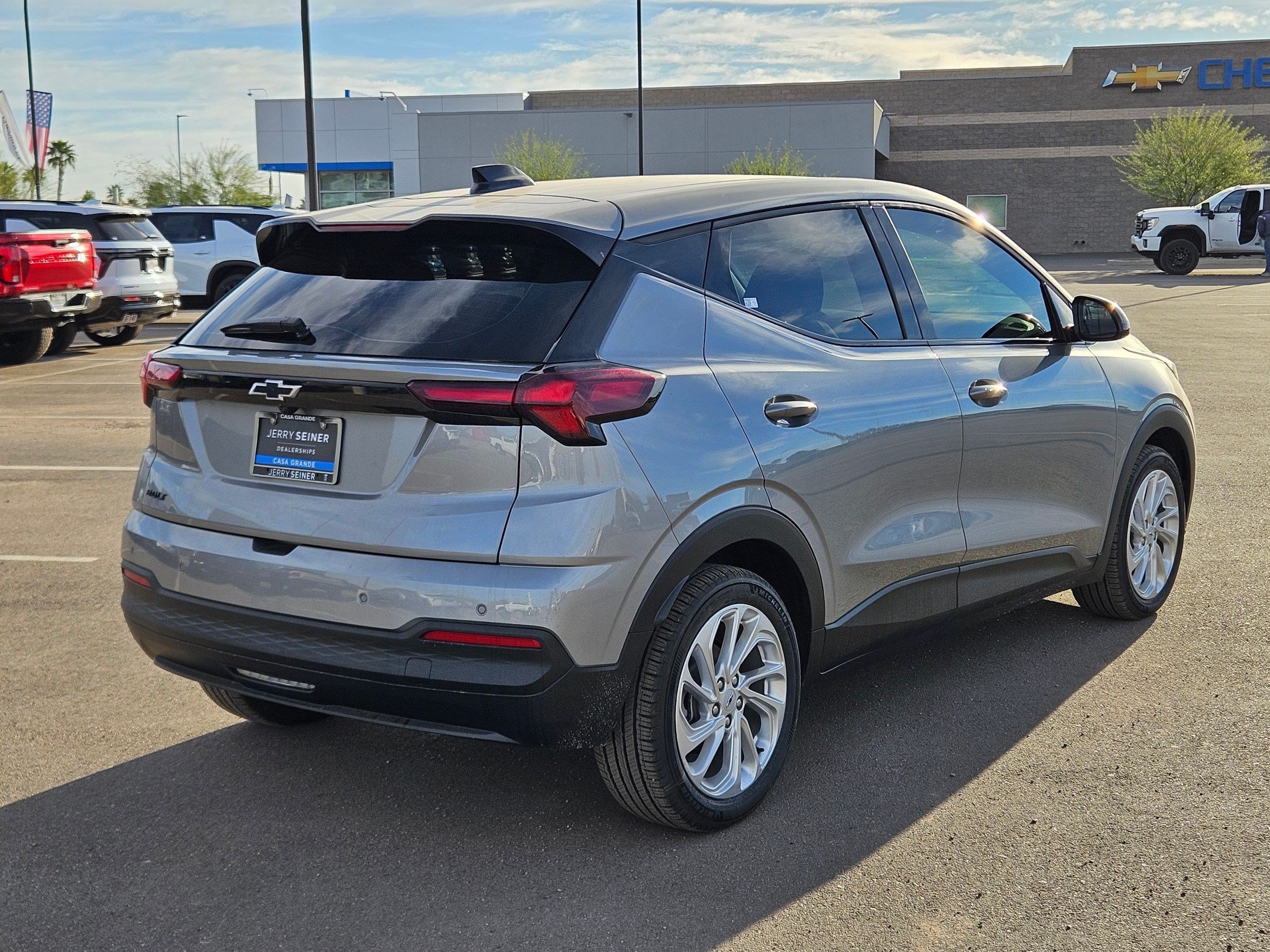 New 2027 Chevrolet Bolt LT w/ Comfort Package FWD image 5