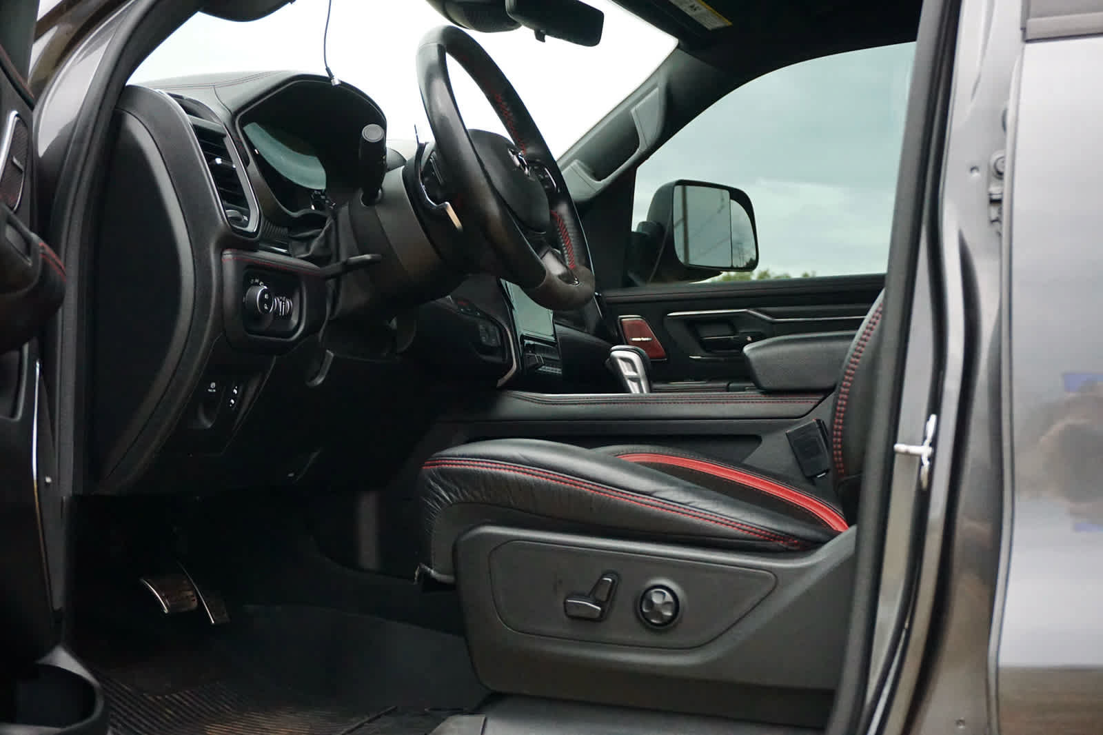 Used 2022 RAM 1500 TRX w/ TRX Level 2 Equipment Group AWD/4WD image 8