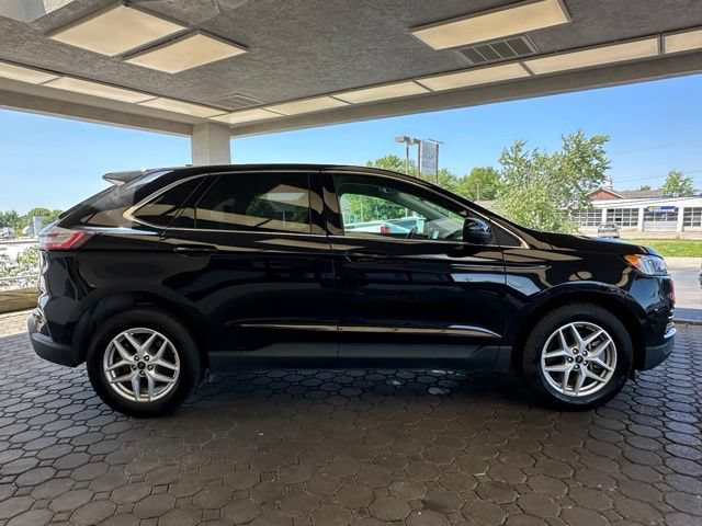 Certified 2024 Ford Edge SEL w/ Convenience Package AWD/4WD image 4
