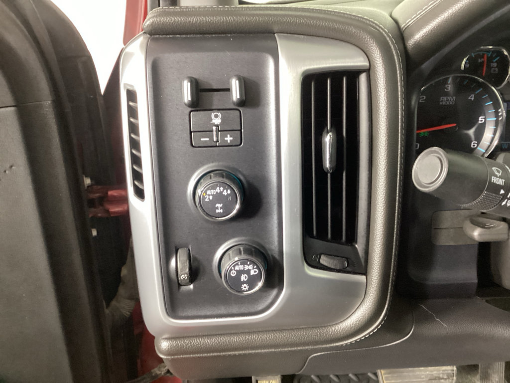 Used 2018 GMC Sierra 1500 SLE w/ Suspension Package, Off-Road AWD/4WD image 20