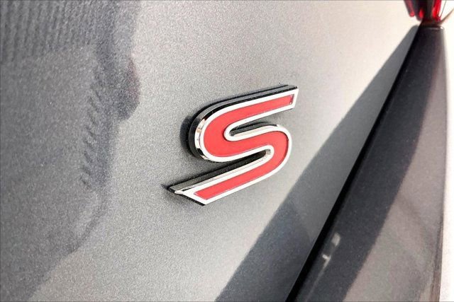 Used 2015 Toyota Corolla S image 7