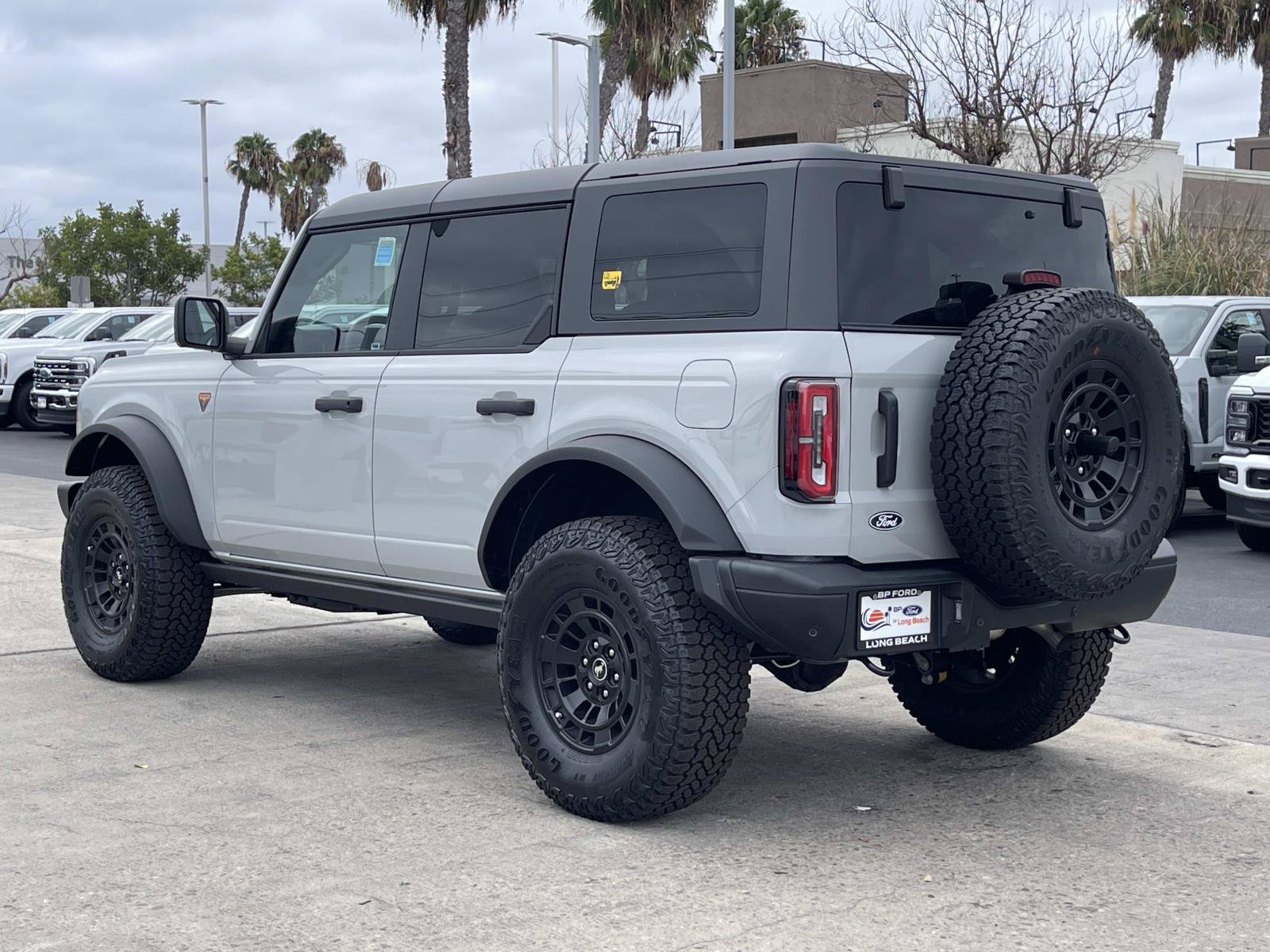 New 2026 Ford Bronco Badlands AWD/4WD image 4