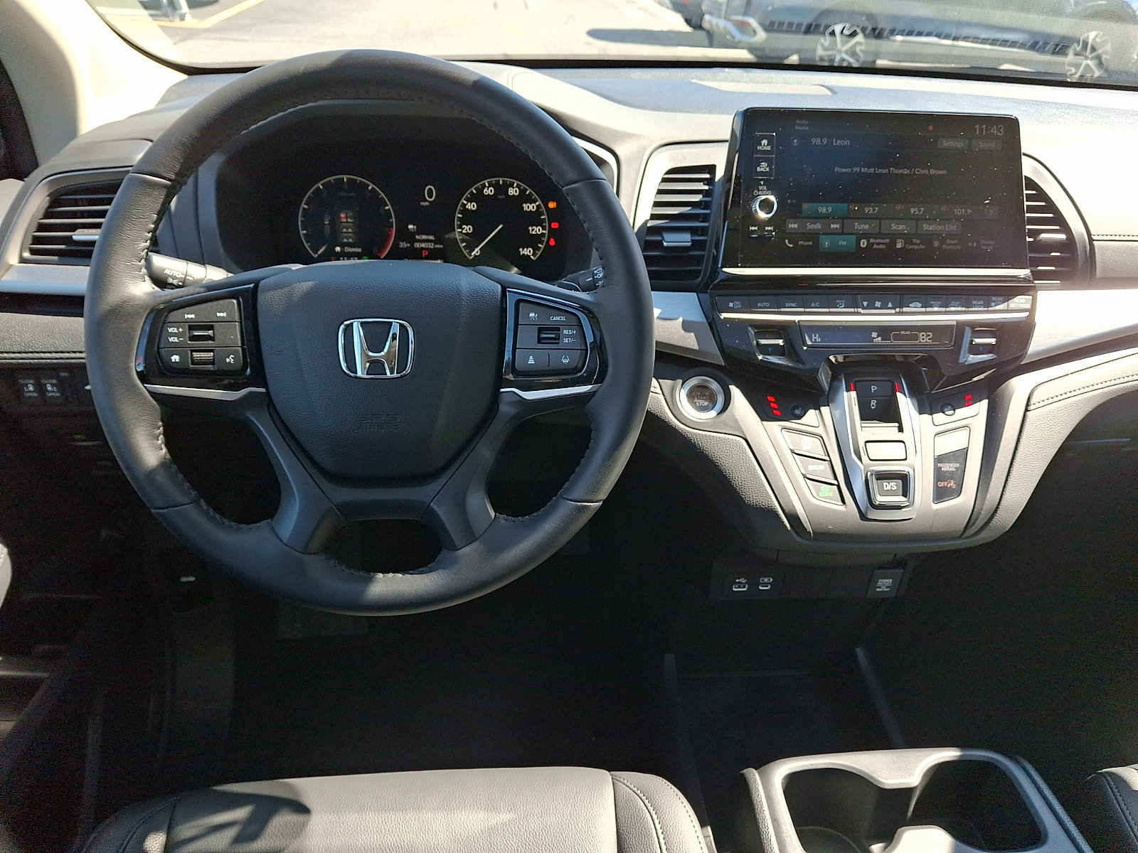 Certified 2026 Honda Odyssey EX-L image 10