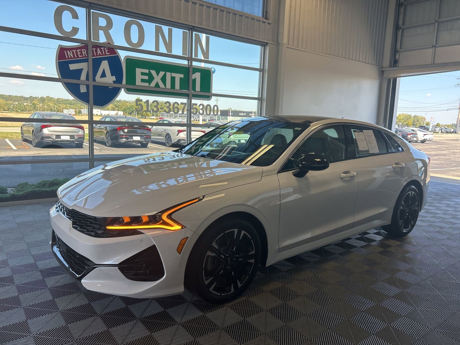 Used 2022 Kia K5 GT-Line w/ GT-Line FWD Premium Package image 3