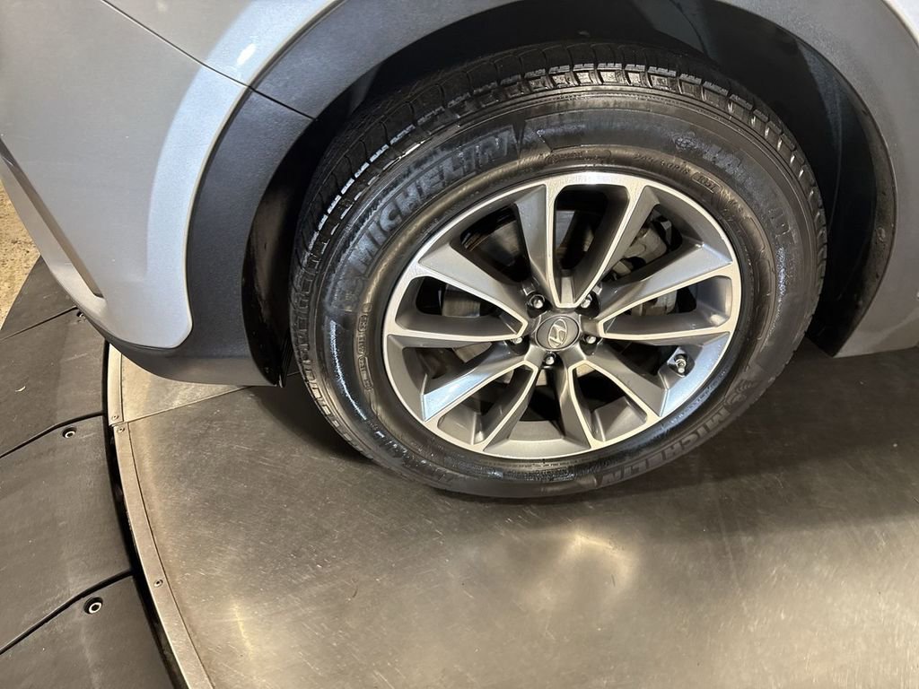 Used 2017 Hyundai Santa Fe SE image 10