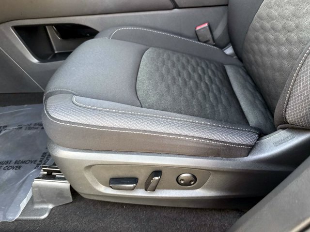 Used 2024 Nissan Pathfinder SV w/ Black Appearance Package FWD image 19