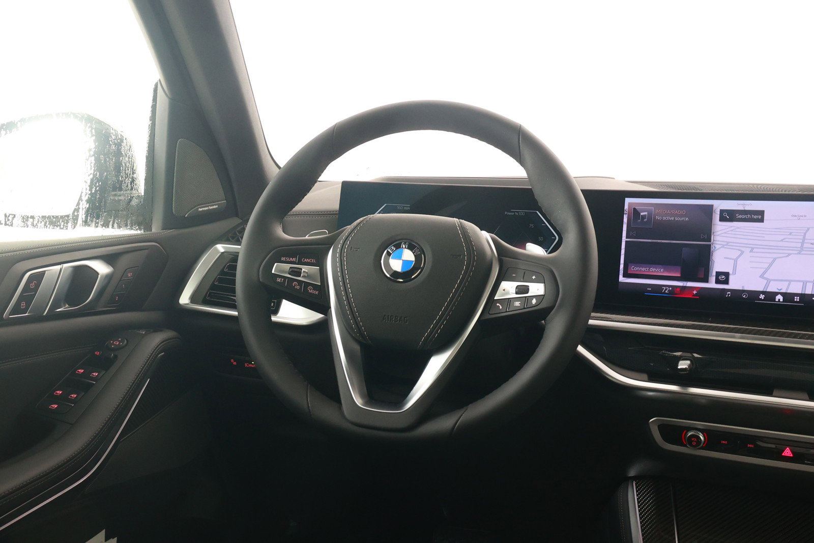 Certified 2025 BMW X5 xDrive40i w/ Parking Assistance Package image 14