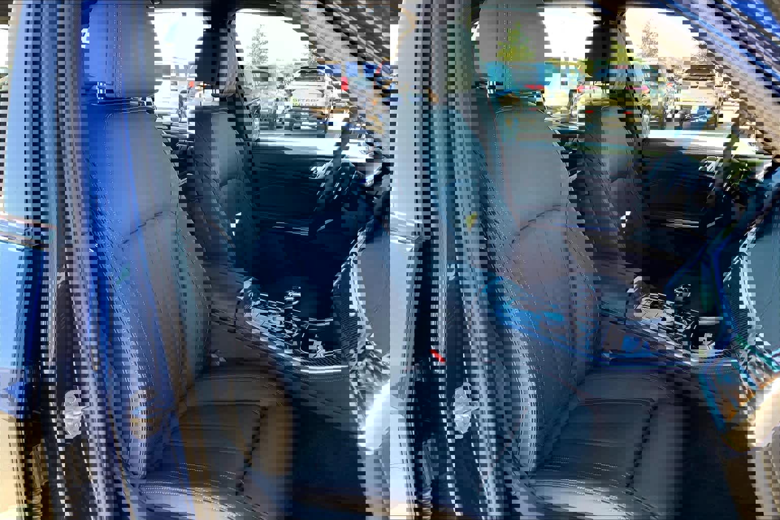 Used 2021 BMW X5 M50i w/ Executive Package image 16