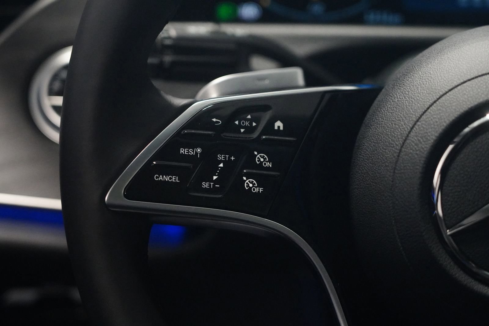 Certified 2025 Mercedes-Benz E 350 4MATIC Sedan image 16