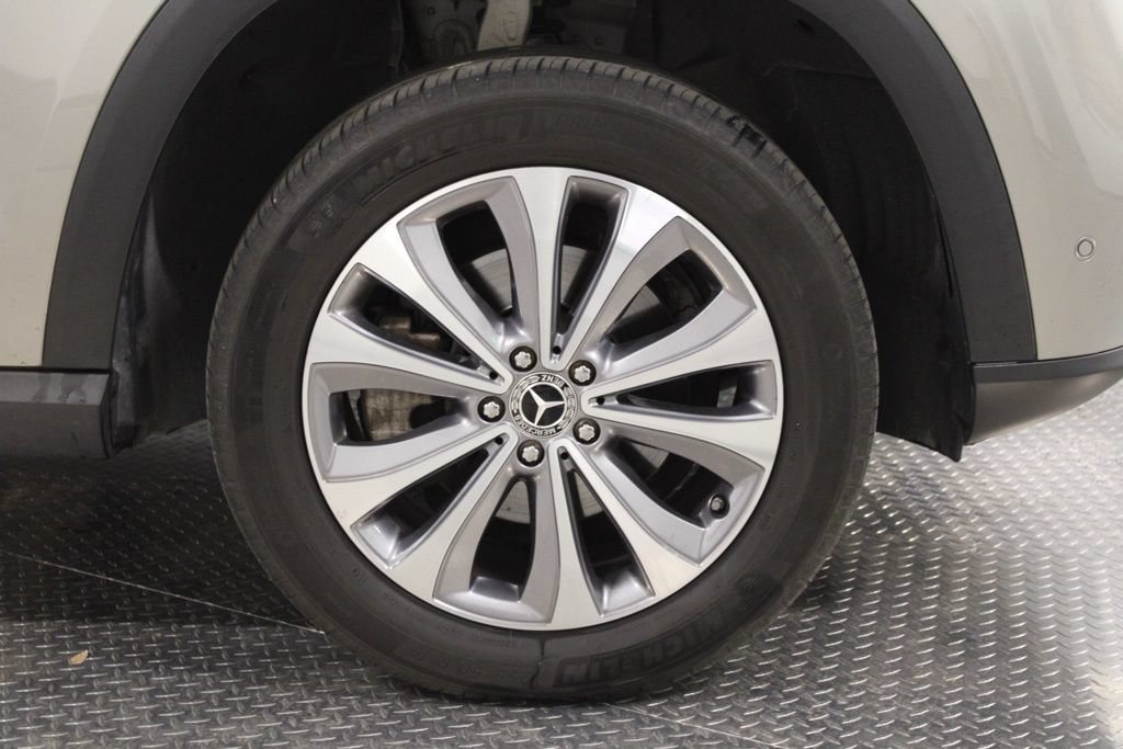 Certified 2023 Mercedes-Benz GLE 350 4MATIC w/ Premium Package image 11