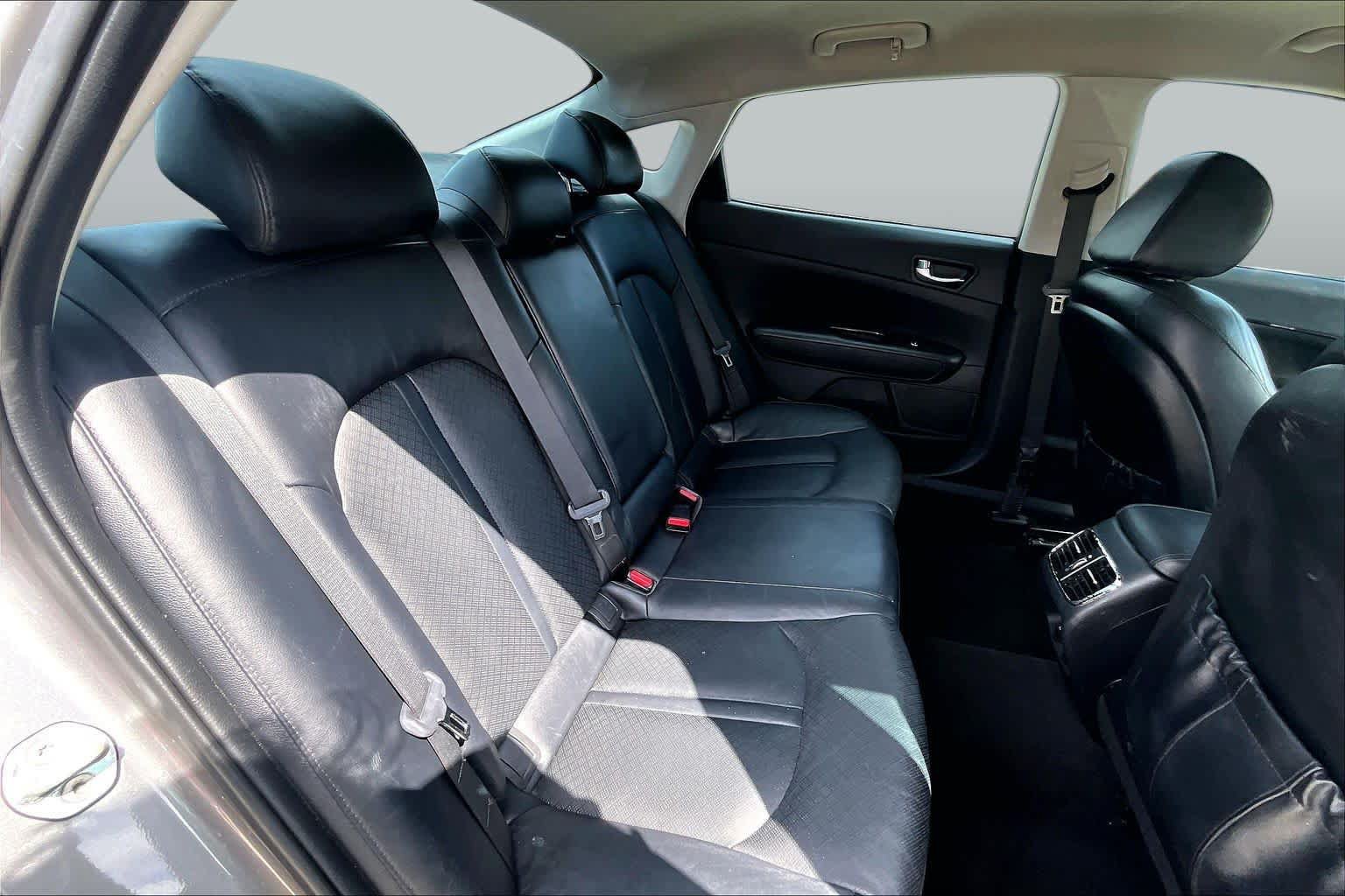Used 2016 Kia Optima EX FWD image 17