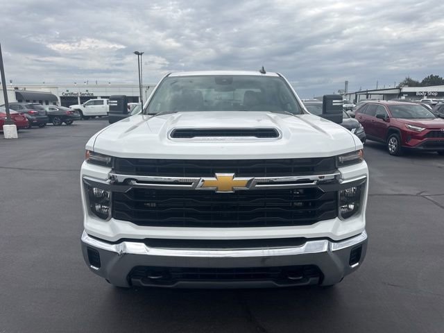 Used 2024 Chevrolet Silverado 3500 LT image 8
