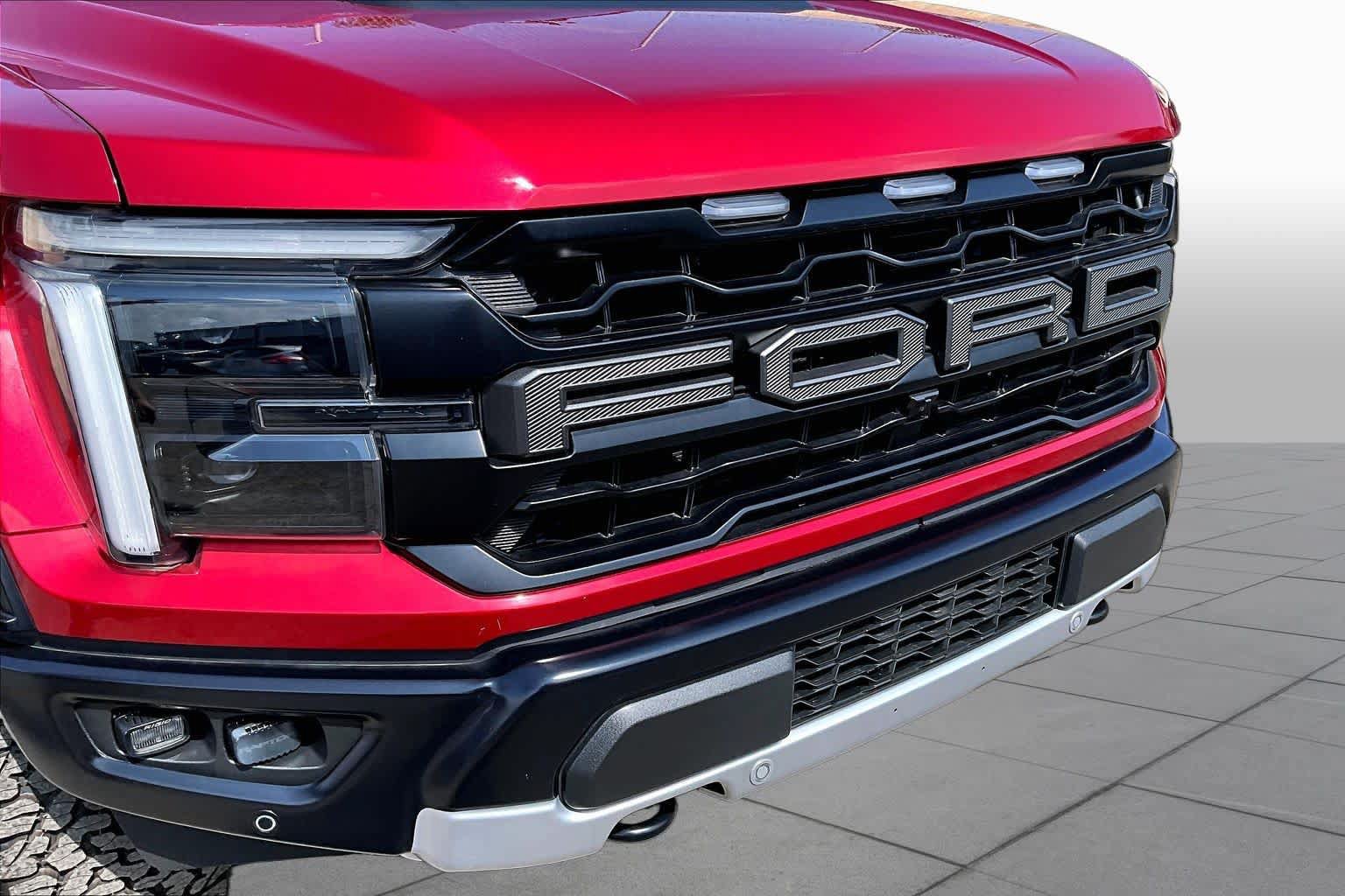 Used 2024 Ford F150 Raptor AWD/4WD image 28
