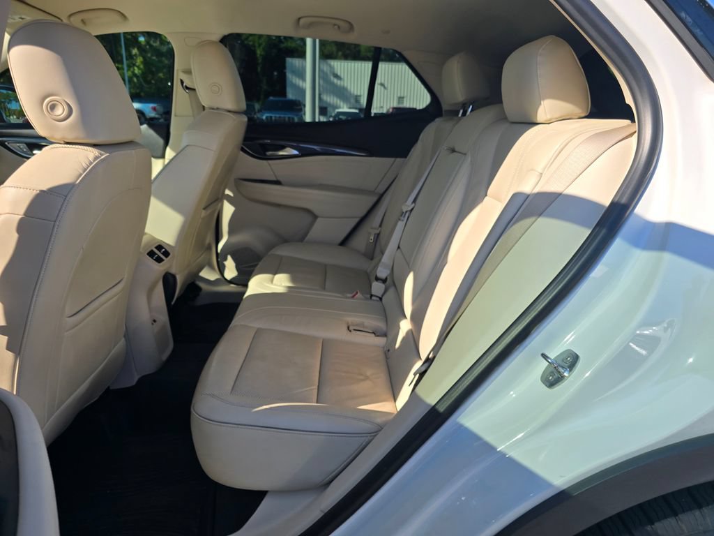 Certified 2021 Buick Envision Essence FWD image 30
