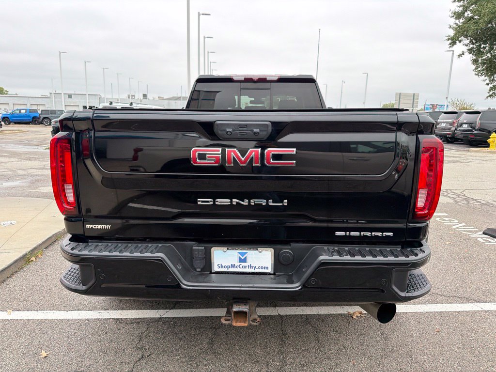 Used 2022 GMC Sierra 3500 Denali AWD/4WD image 4