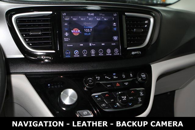 Used 2020 Chrysler Pacifica Touring-L Plus w/ Tire & Wheel Group image 19