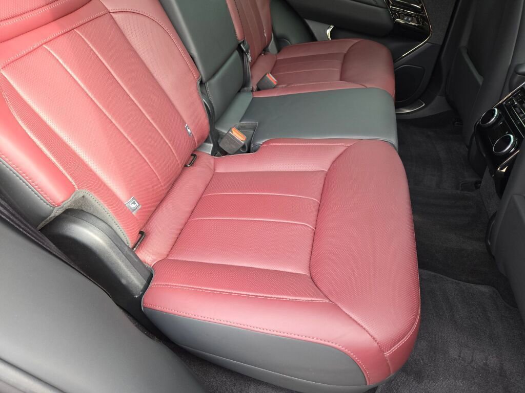 Used 2024 Land Rover Range Rover Sport Dynamic SE image 12