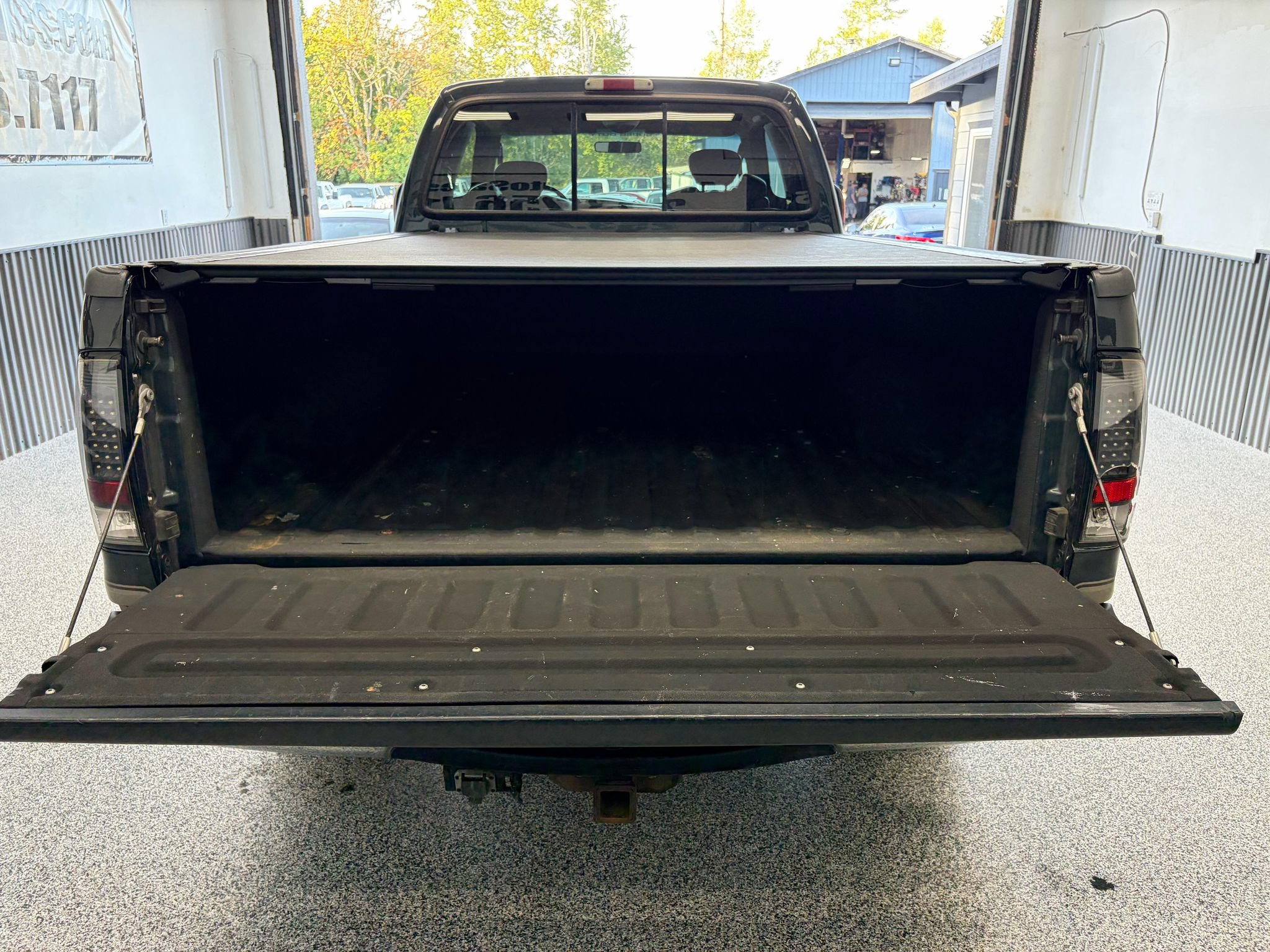 Used 2004 Ford F250 Lariat RWD image 20